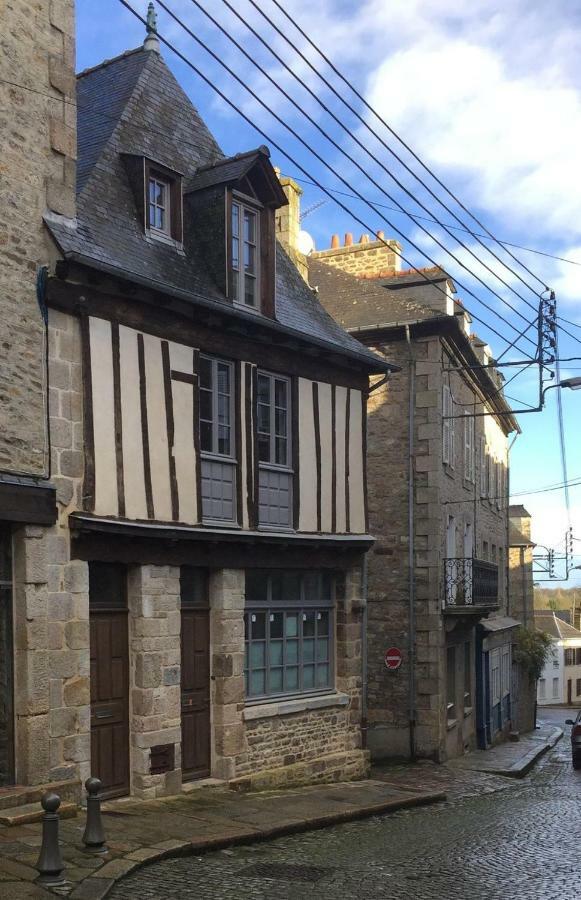 La Re-Naissance Villa Dinan Esterno foto